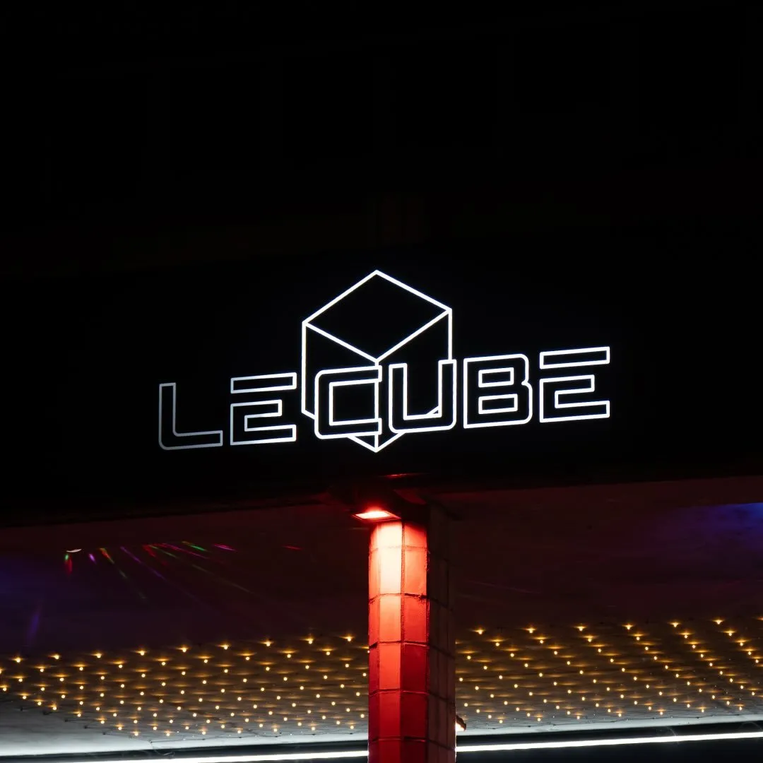 Le Cube