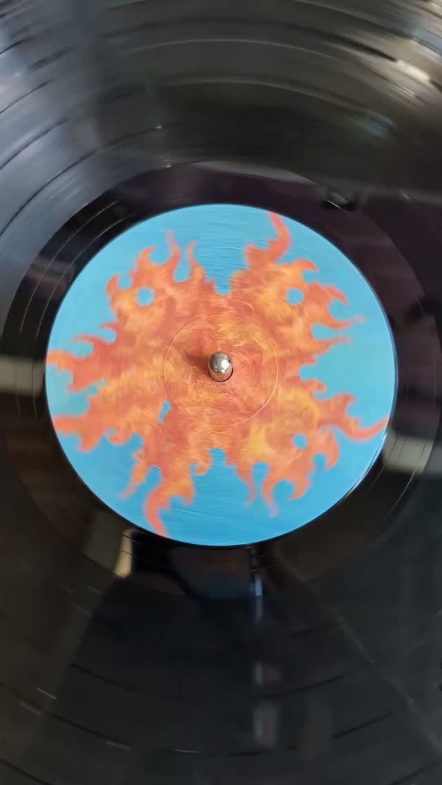 Première officielle de la saison — Cantada